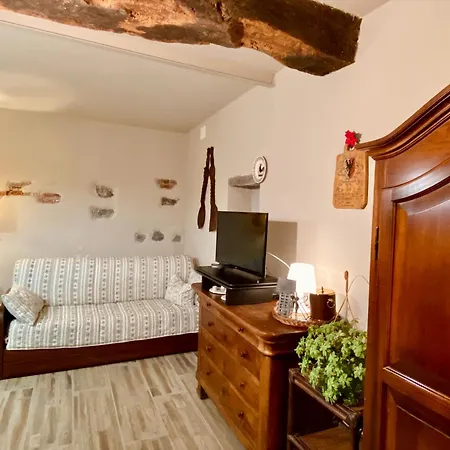 Casa Isotta * Ивреа